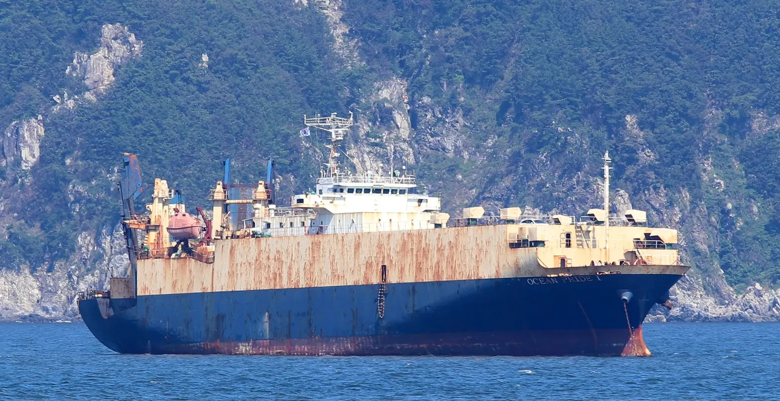 Ship 01